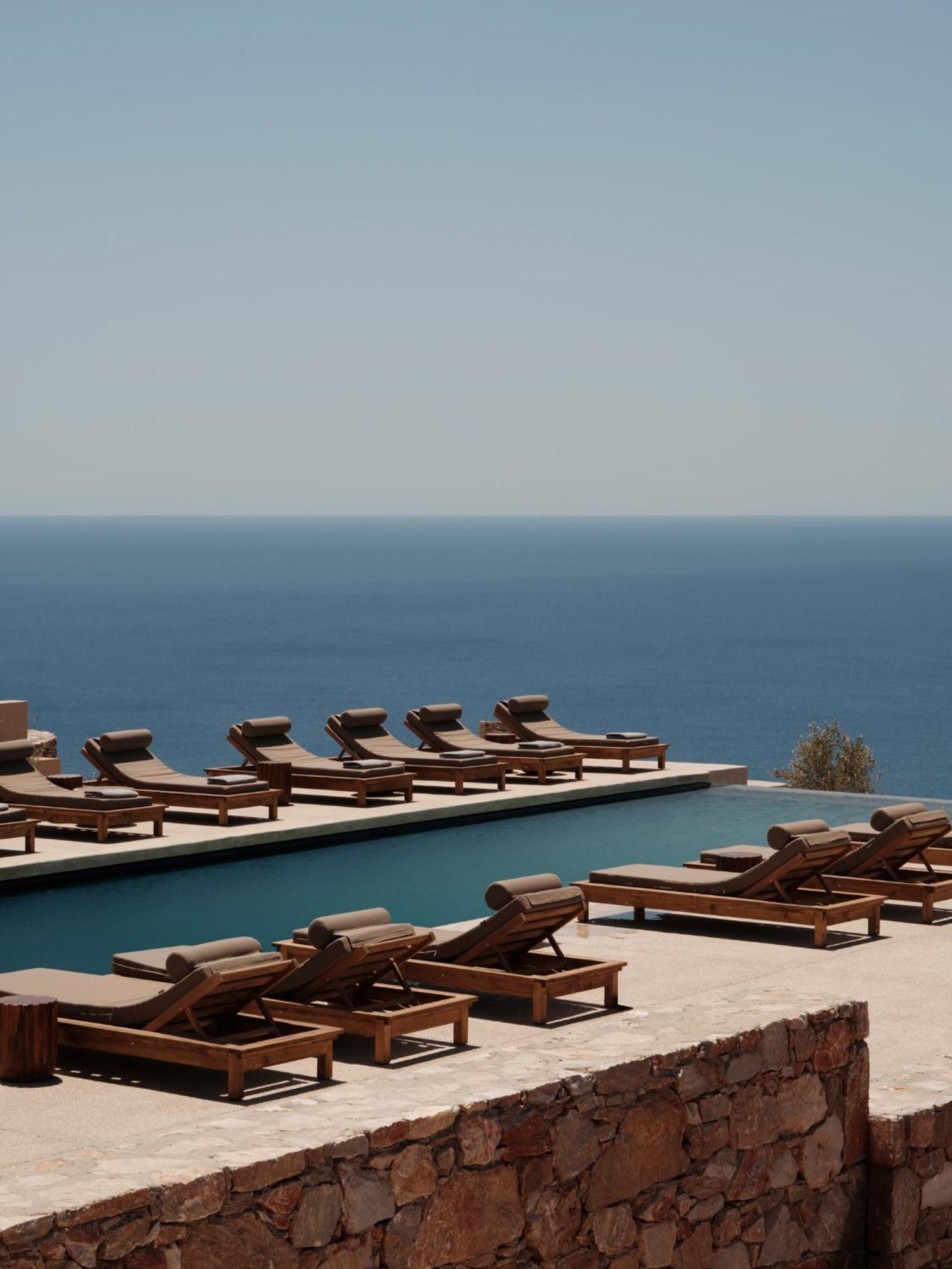 Gundari Hotel Petousis Kültér fotó